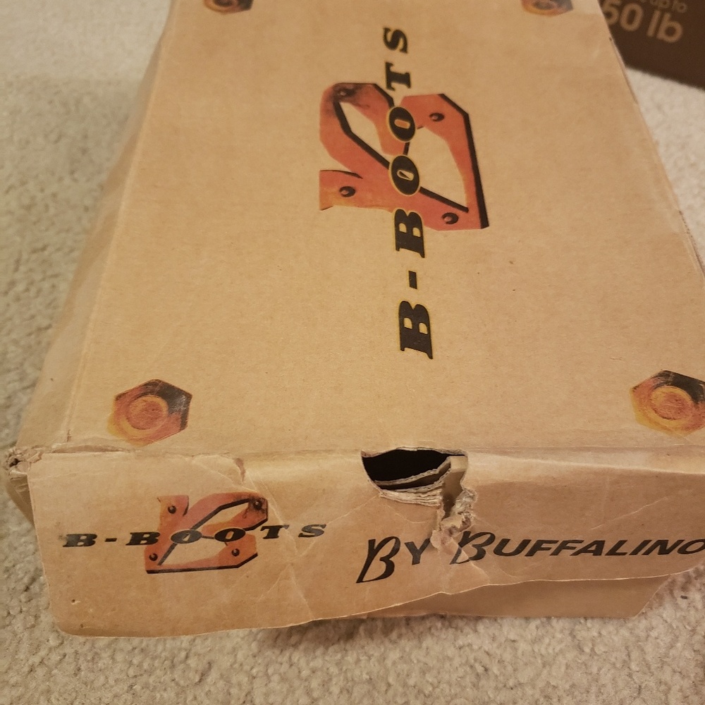 B boots - Picture 5 of 5